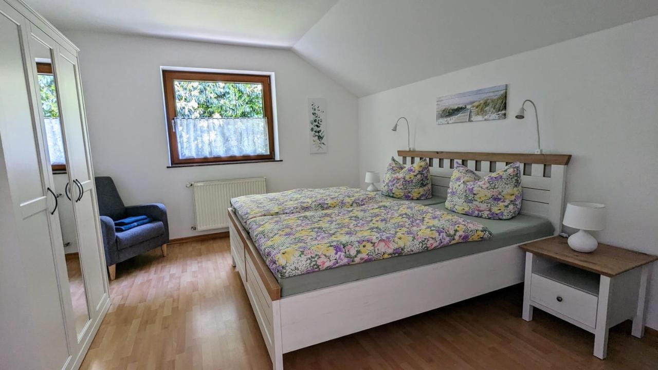 Ferienwohnung Haus An Der Mosel Bernkastel-Kues Exterior foto