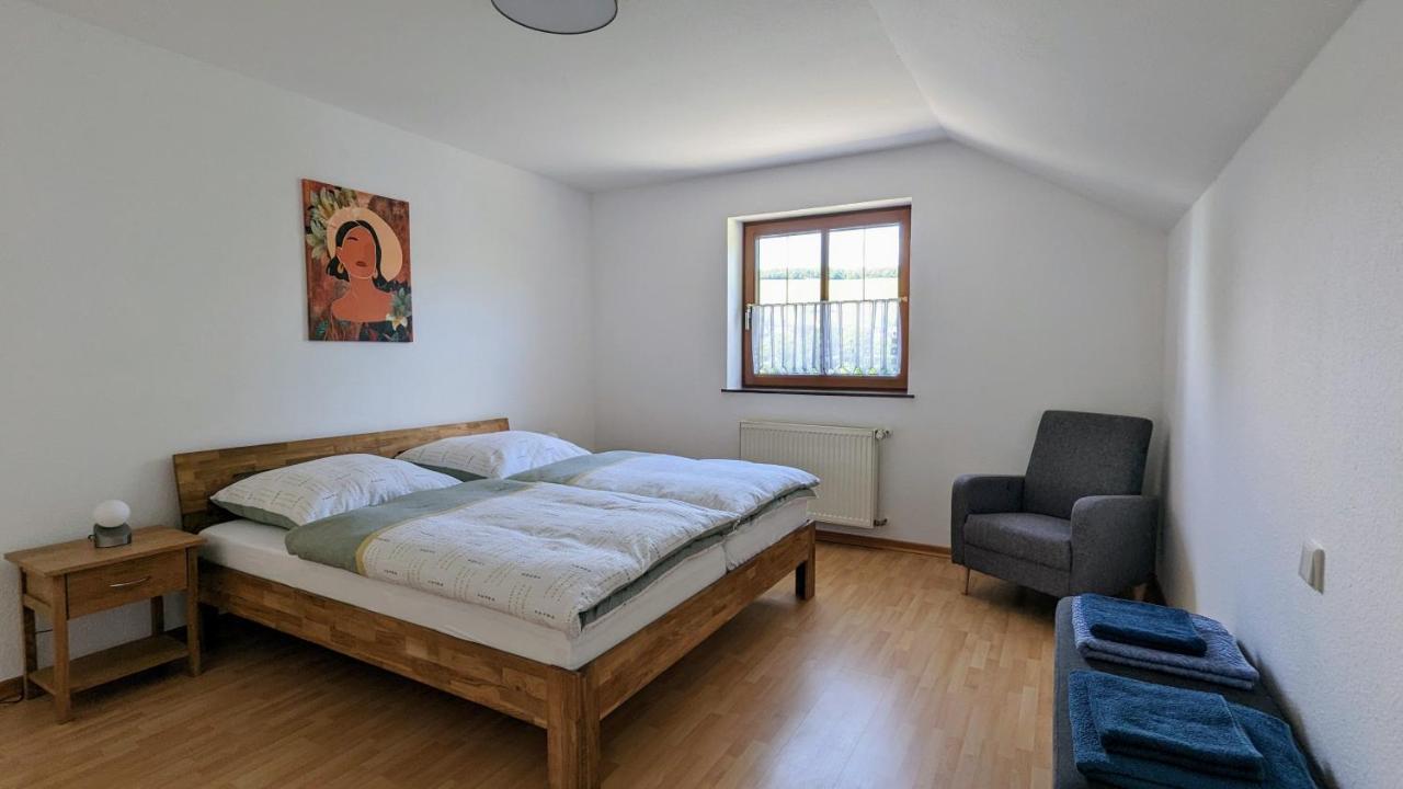 Ferienwohnung Haus An Der Mosel Bernkastel-Kues Exterior foto