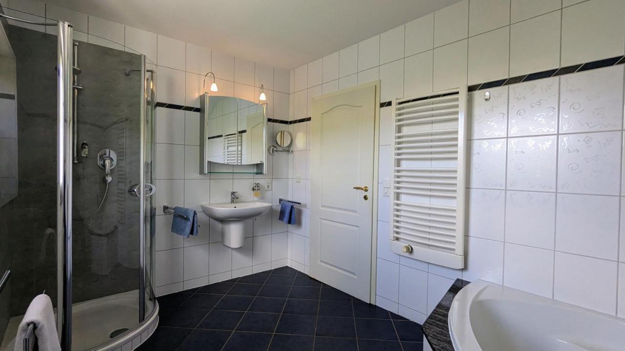 Ferienwohnung Haus An Der Mosel Bernkastel-Kues Exterior foto