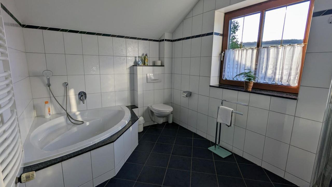 Ferienwohnung Haus An Der Mosel Bernkastel-Kues Exterior foto